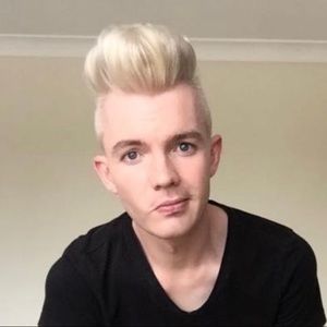 Meet your Posher, Sean